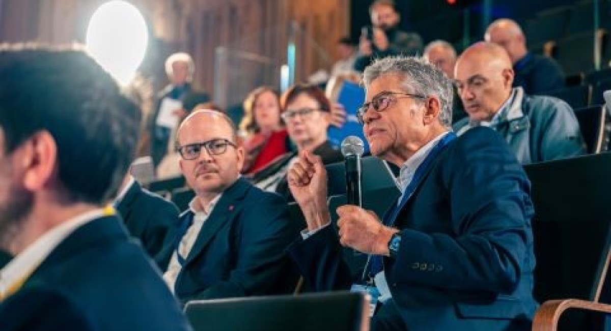 Позициониране и нови партньорства: Успешно участие на клъстера на "Clusters Meet Regions" в Атина